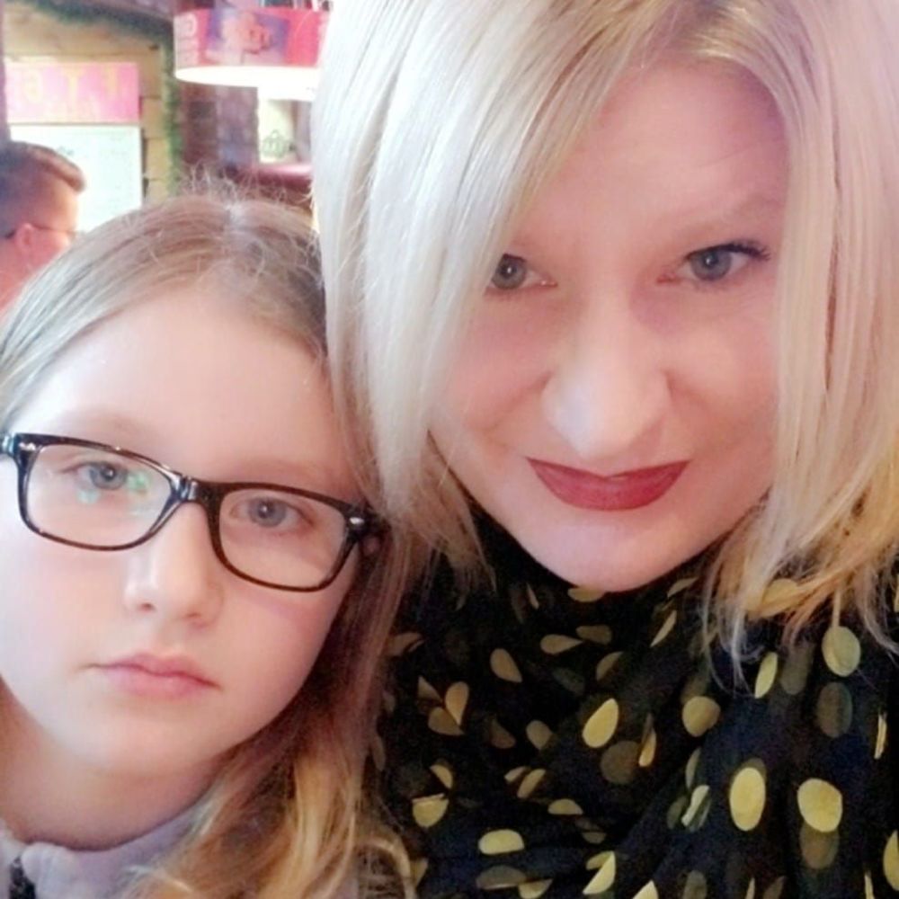 Meet your Posher, Carrie